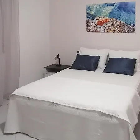 Apartamento In With Kitchen *