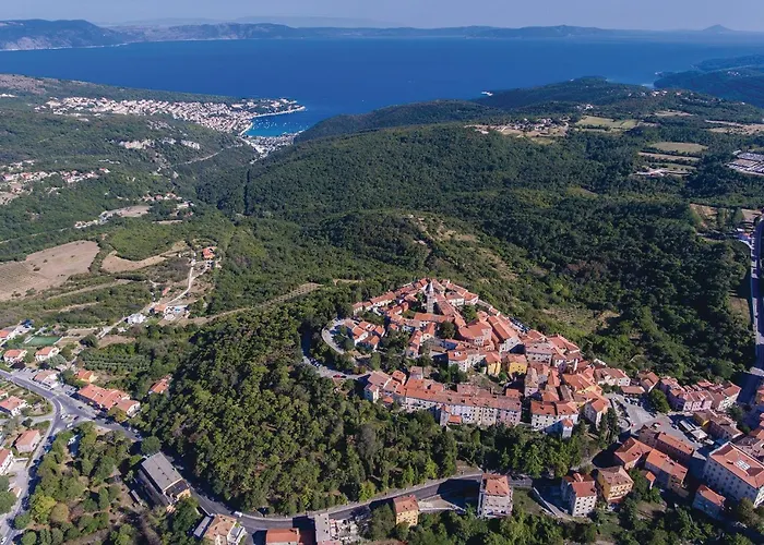 Daire Lxxxiv Rabac